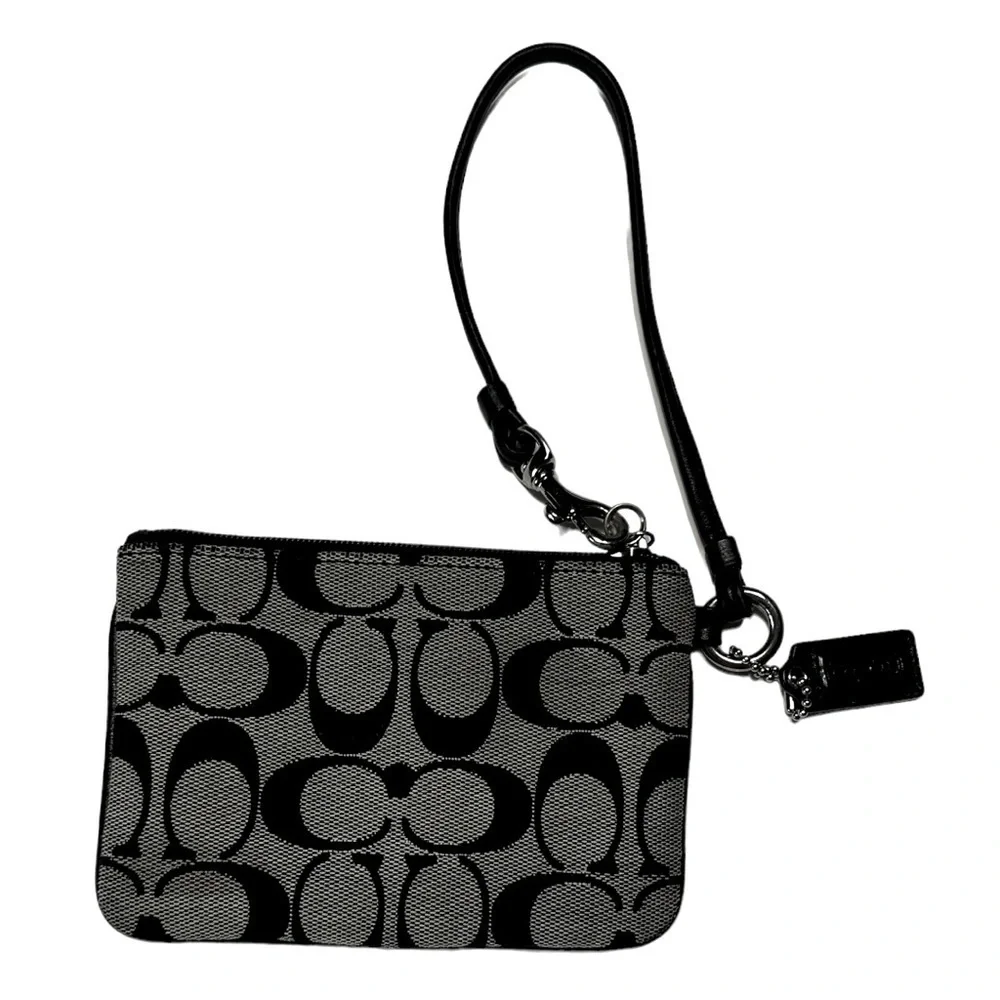 Coach Signature C Logo Wristlet
